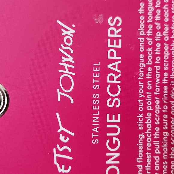 🔹️Betsey Johnson🔹️Pink and White Tongue Scrapers 2 Pieces - Picture 2 of 4